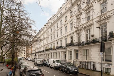 2 bedroom flat for sale, St. Stephens Gardens, Notting Hill, London W2