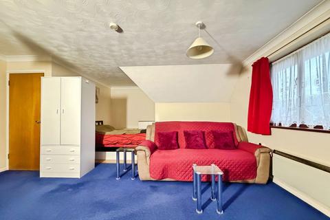 undefined, Aldermoor Road, Southampton SO16