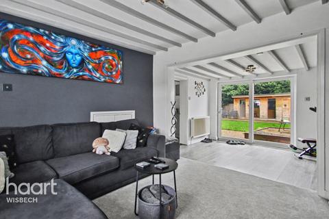 2 bedroom detached house for sale, High Road, Guyhirn