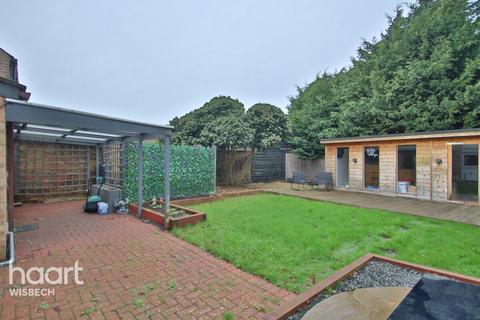 2 bedroom detached house for sale, High Road, Guyhirn