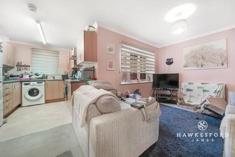 2 bedroom apartment for sale, Crown Road, Sittingbourne ME10