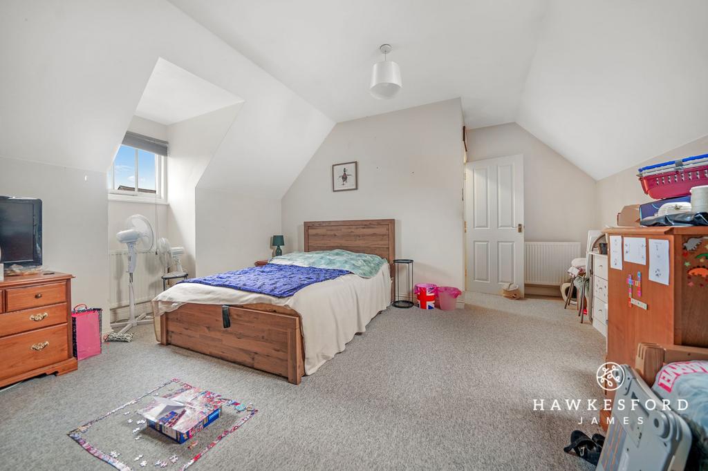 Crown Road, Sittingbourne - Bedroom 1