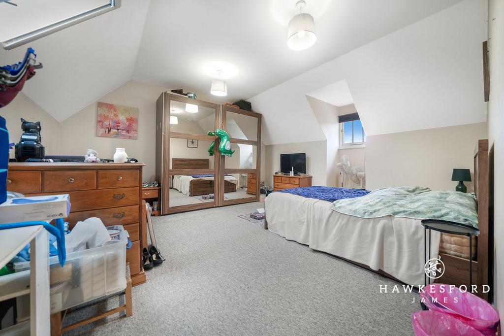 Crown Road, Sittingbourne - Bedroom 1