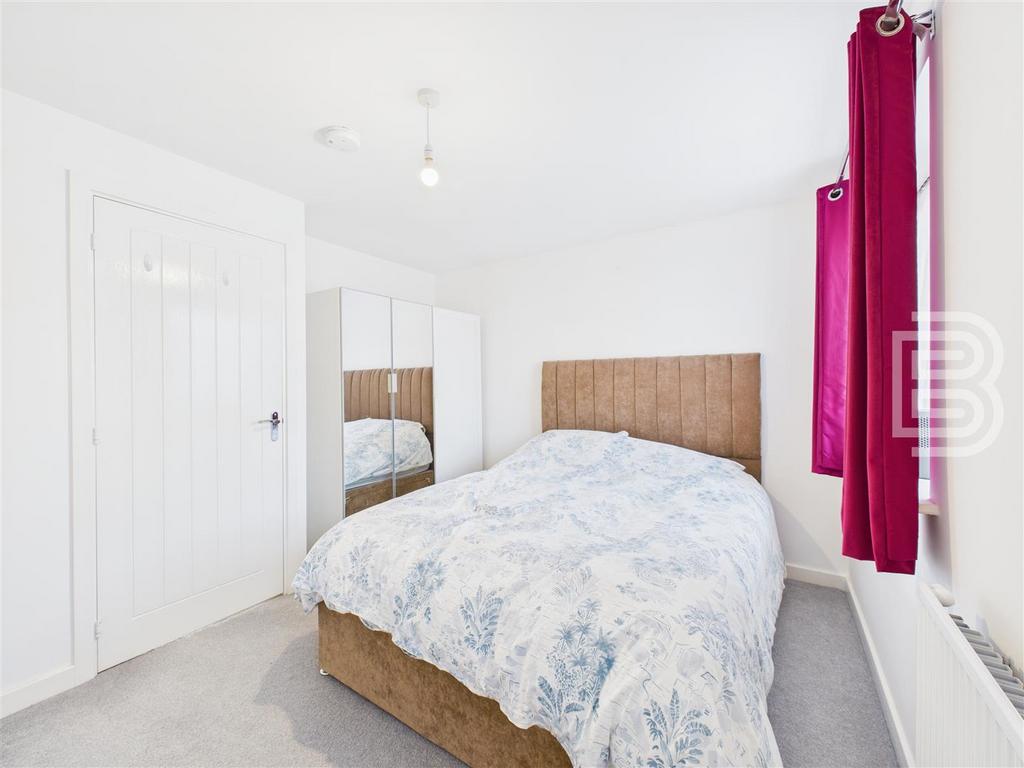 Bedroom 2.jpg