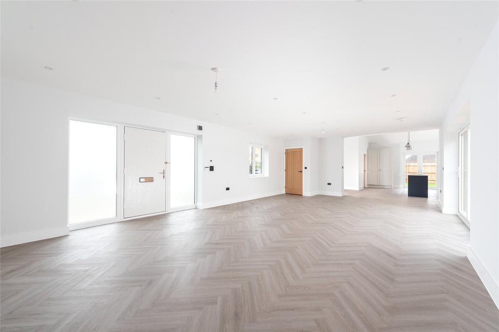 Sitting/Dining Room