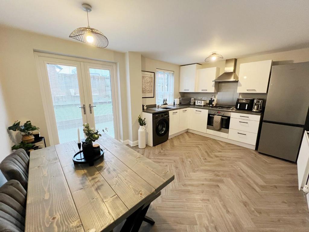 Kitchen / Diner