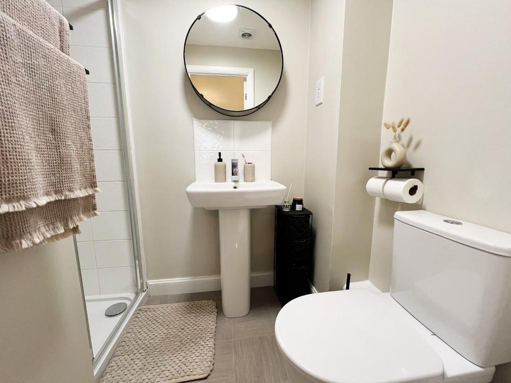 Ensuite