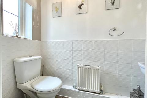 3 bedroom end of terrace house for sale, Parkgate, Goldthorpe