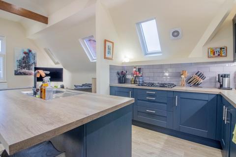 undefined, Top Flat Castledene, 31 Cavendish Road East, Nottingham