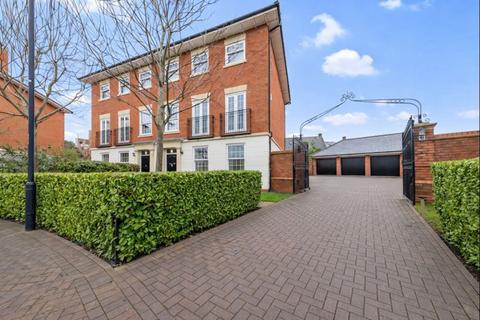 4 bedroom semi-detached house for sale, Winwick Park Avenue, Winwick, WA2