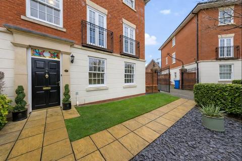 4 bedroom semi-detached house for sale, Winwick Park Avenue, Winwick, WA2