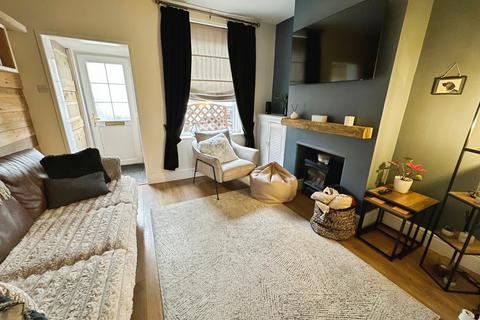 2 bedroom terraced house for sale, Woods Lane, Stapenhill, Burton-on-Trent, DE15