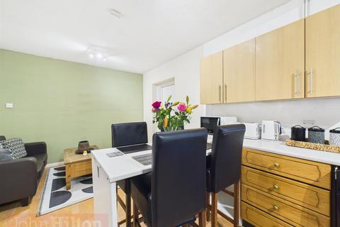 1 bedroom house to rent, Knepp Close, Brighton