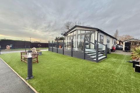 2 bedroom park home for sale, Treeside Way, Canvey Island