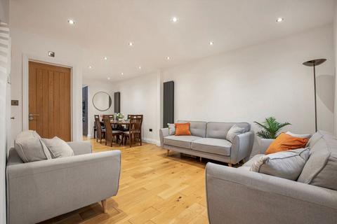undefined, Tolworth Park Road, Surbiton KT6