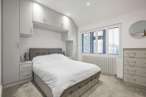 undefined, Tolworth Park Road, Surbiton KT6