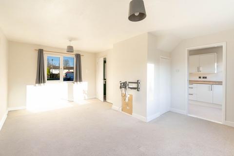3 bedroom terraced house for sale, Magdalene Close, Longstanton, CB24