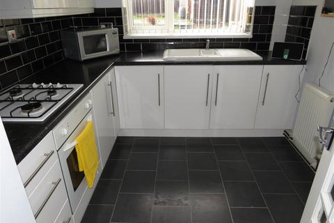 2 bedroom semi-detached house for sale, Thistledown Road, Birmingham B34