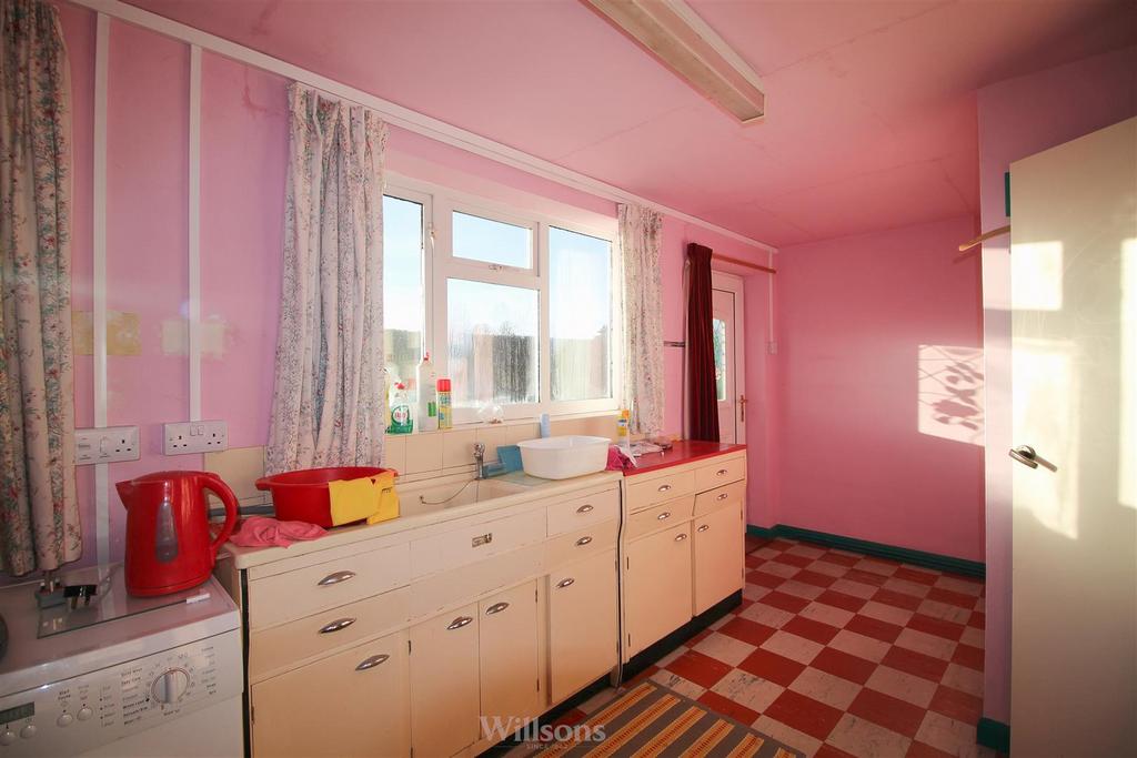Kitchen/Breakfast Room