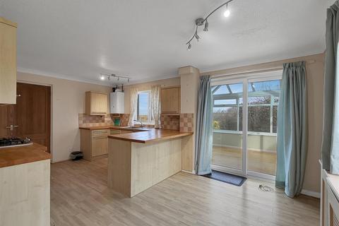 3 bedroom detached house for sale, Bassetts Close, Bideford EX39