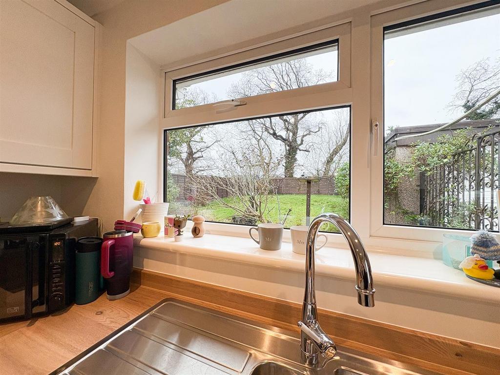 Kitchen-1-2.jpg