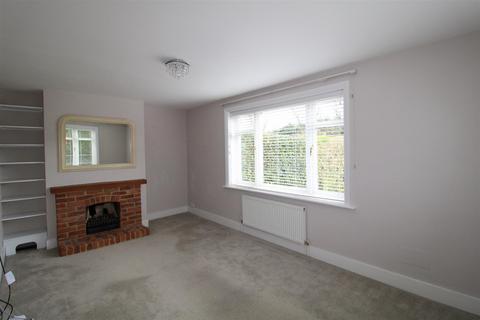 undefined, Kiln Lane, Farnham GU10