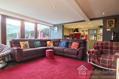 3 bedroom house for sale, Throop Road, Throop BH8