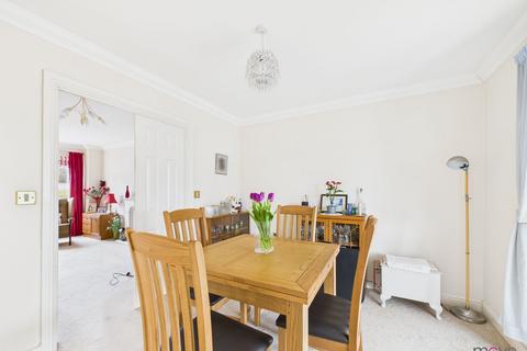 4 bedroom detached house for sale, Galileo Gardens, Cheltenham GL51