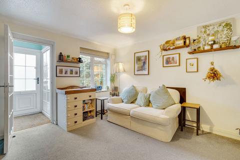 1 bedroom flat for sale, Stevens Close, Epsom KT17