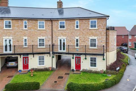 5 bedroom end of terrace house for sale, Guelder Rose, Dunmow, Essex, CM6