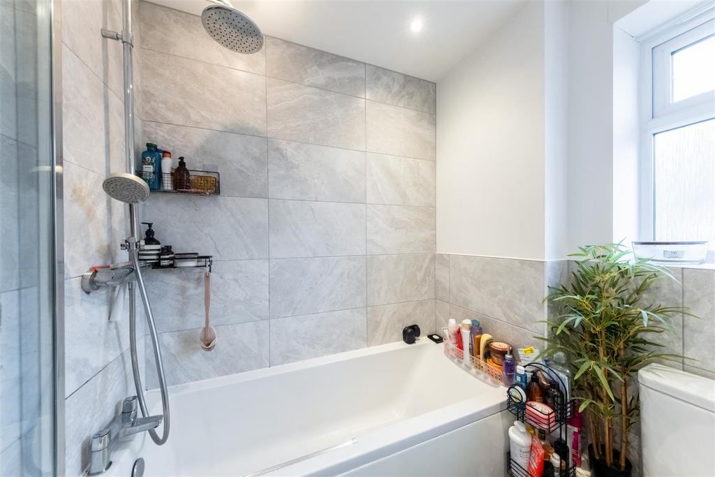 63 Curzon Street-015.JPG