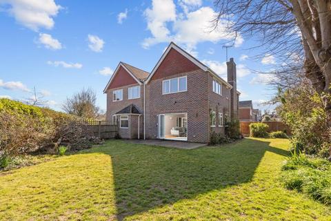 undefined, Golden Avenue, East Preston, BN16 1QT