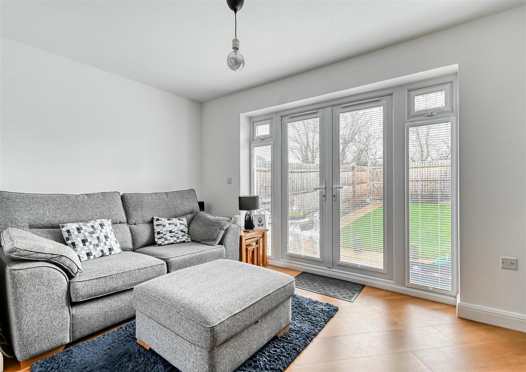 23 Narburgh Place-05.jpg