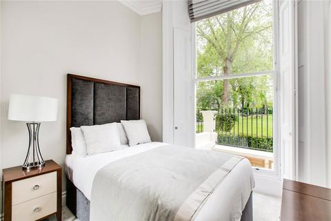 1 bedroom flat for sale, Garden House, Square W2