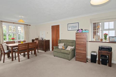 3 bedroom end of terrace house for sale, Stanley Gardens, Hersham Village KT12