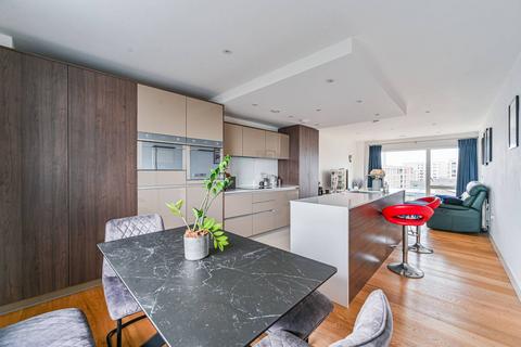 2 bedroom flat for sale, Peartree Way, North Greenwich, London, SE10