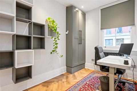 2 bedroom maisonette to rent, Theobalds Road, London, WC1X