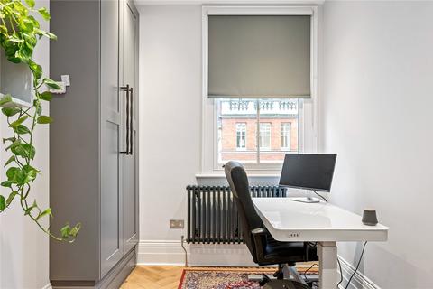 2 bedroom maisonette to rent, Theobalds Road, London, WC1X