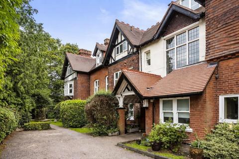 Lovibonds Avenue, Orpington BR6