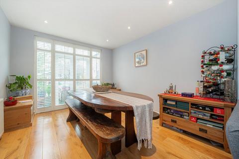 undefined, Palmerston Road, Twickenham TW2