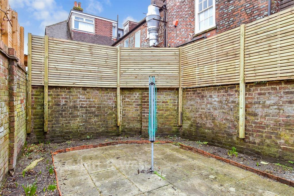 Patio / Decking