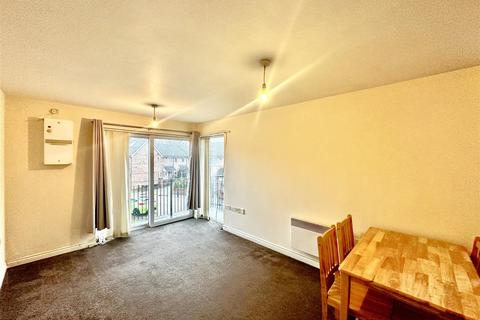 undefined, Blackburn Way, Hounslow TW4