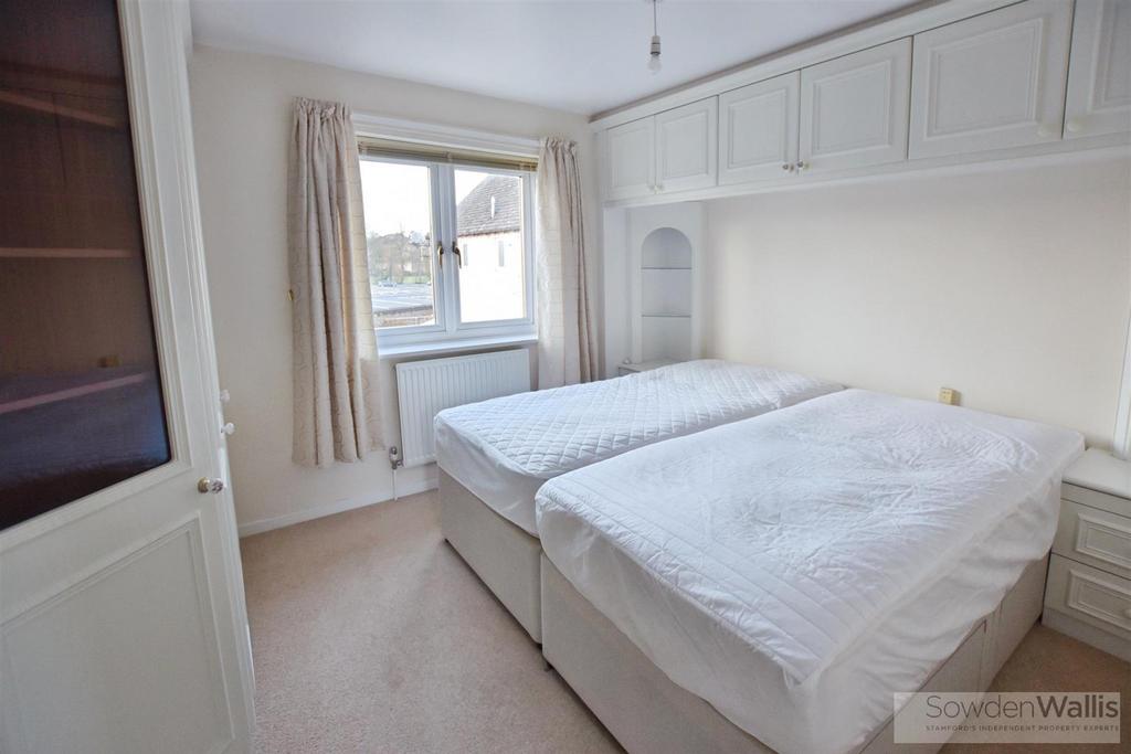 Prinicipal bedroom