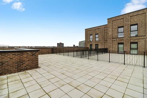 2 bedroom apartment to rent, Ordsall Lane, Salford M5