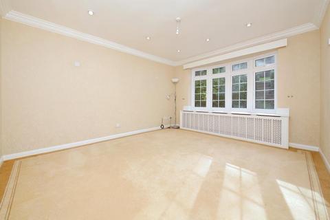 undefined, Moor Lane, Rickmansworth WD3