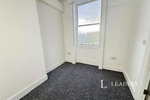 undefined, High Street, Cheltenham, Gloucestershire, GL52