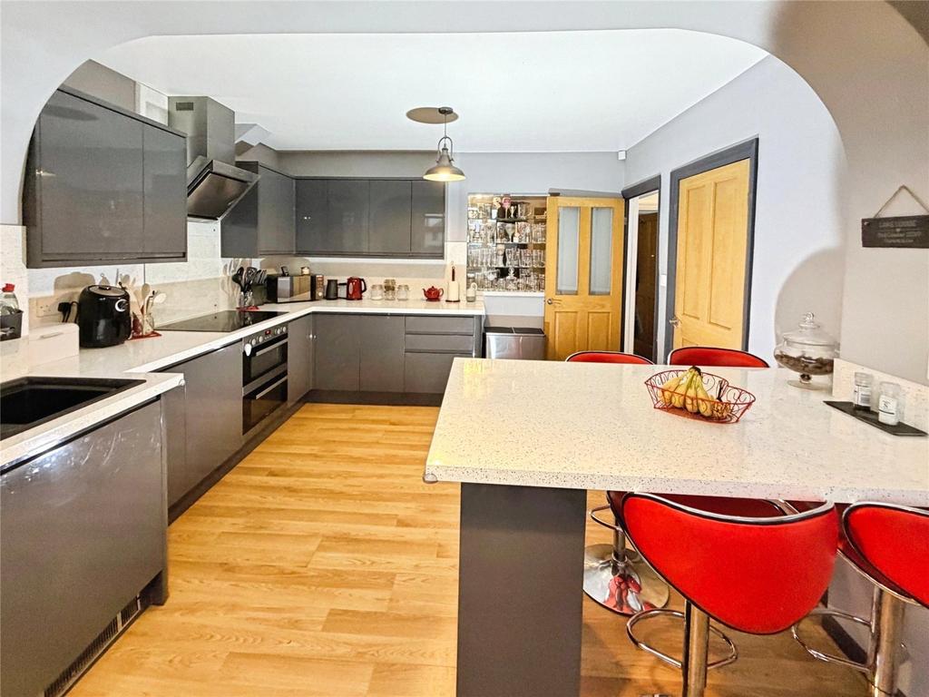Breakfast Kitchen