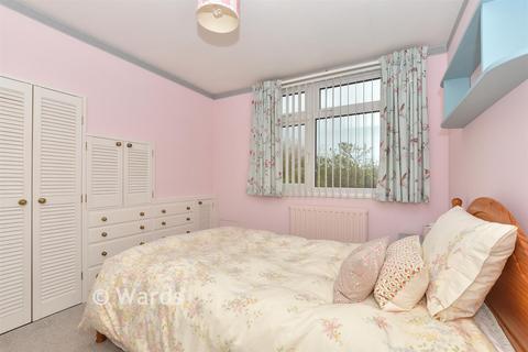 3 bedroom chalet for sale, Priory Close, New Romney, Kent