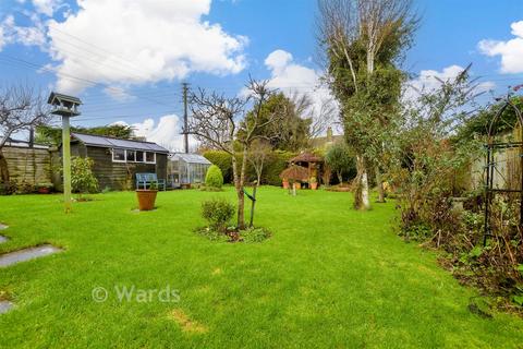 3 bedroom chalet for sale, Priory Close, New Romney, Kent