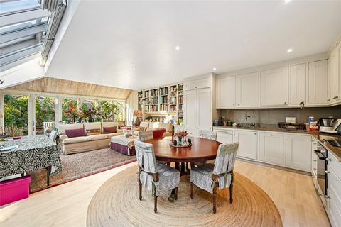 undefined, Quarrendon Street, London, SW6